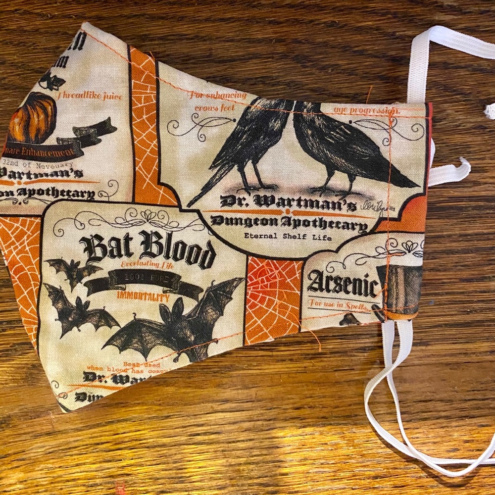 ANY 6 for $35 🕷🧛🏻‍♀️/ OCTOBER FACE MASKS